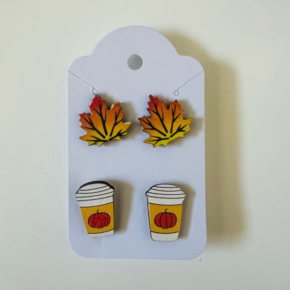 New Fall Set of Two Pair Earrings Leaves & Pumkin Coffee Cups - Picture 1 of 1